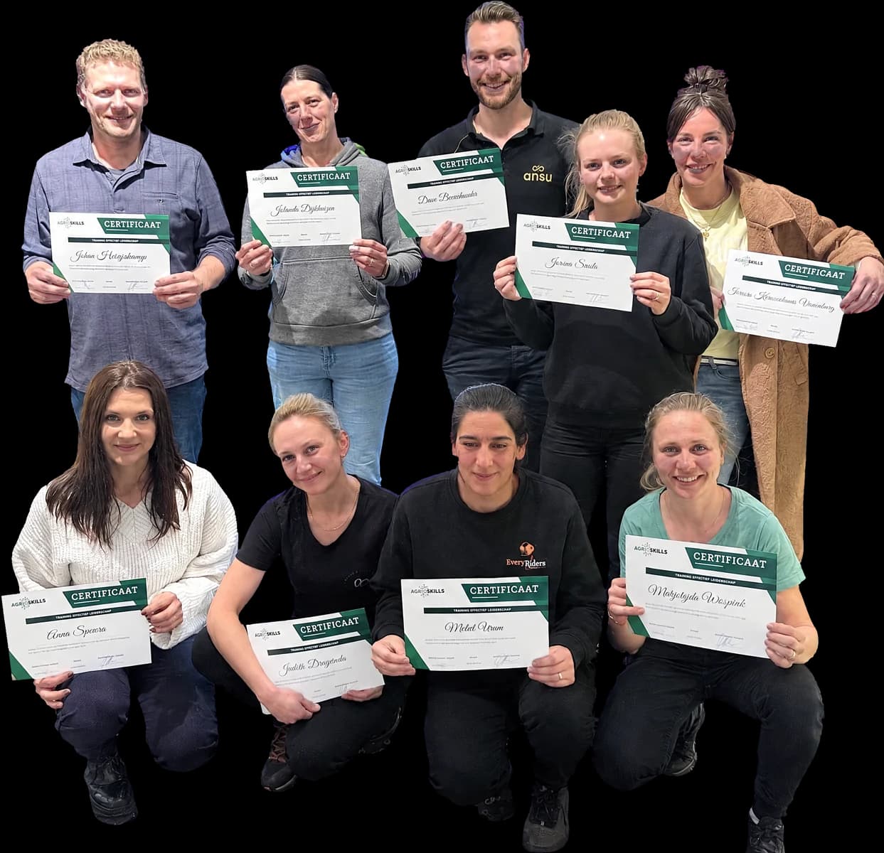 Deelnemers met hun Agroskills-certificaat na de training Effectief Leidinggeven